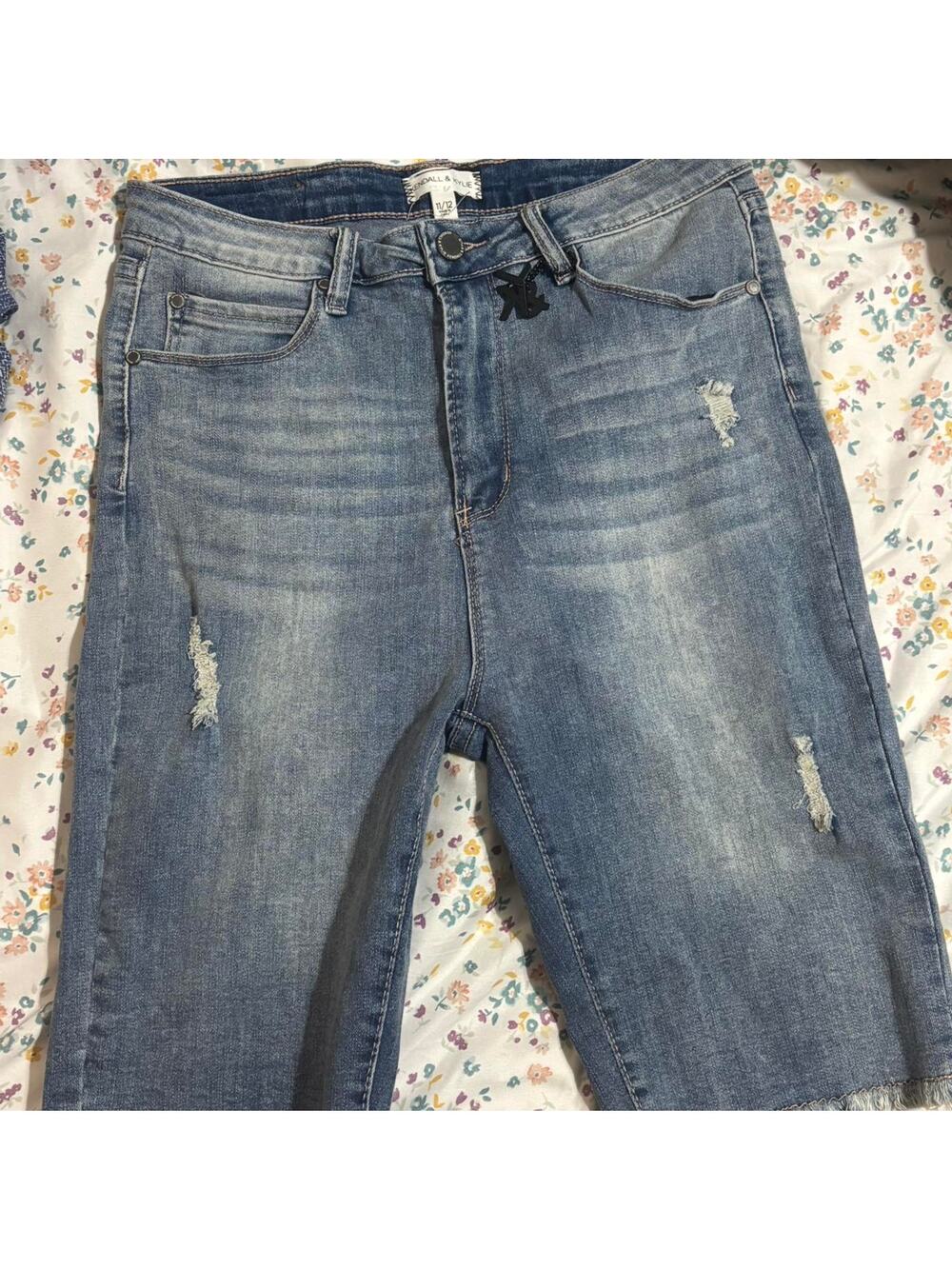 Brand kendall kyliestyle distressed